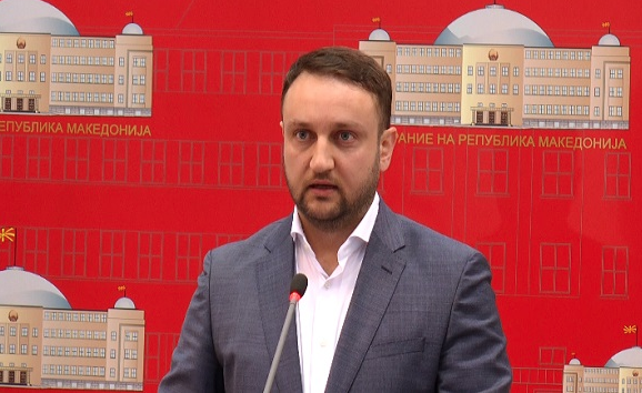 Кирацовски: ВМРО-ДПМНЕ и ДУИ ги кочат реформите околу изборниот процес