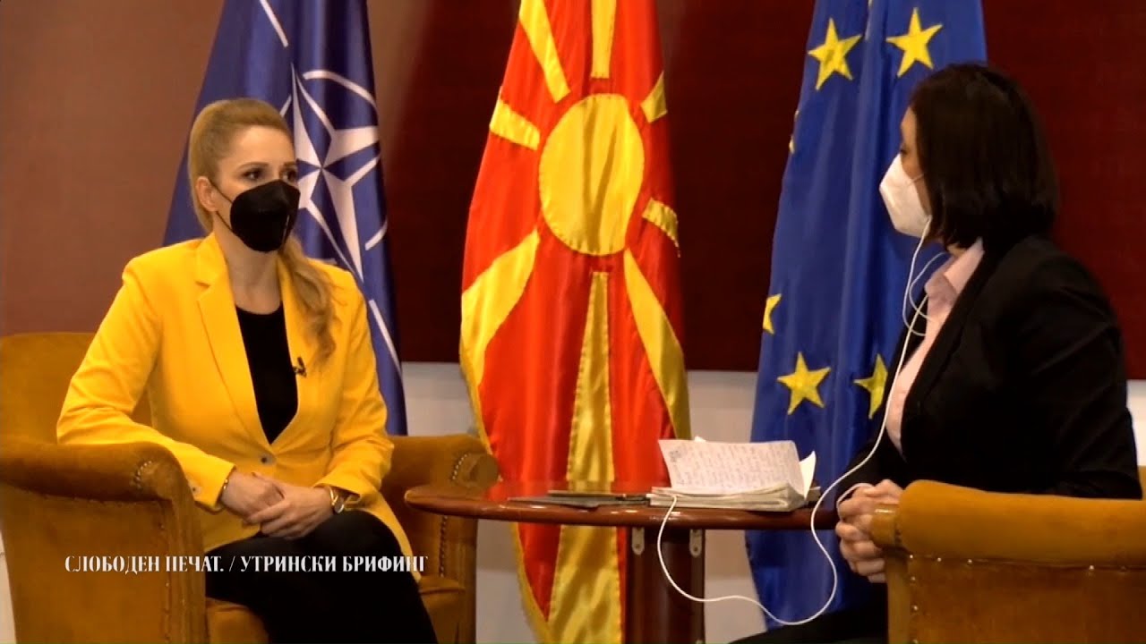 Колева: Законот за електронски учебници ќе се врати со европско знаменце
