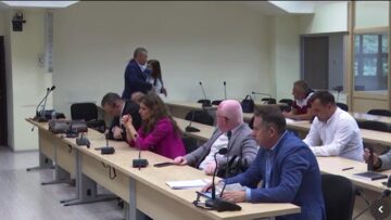 Приватно: [ID: uDUSdoV8gew] Youtube Automatic