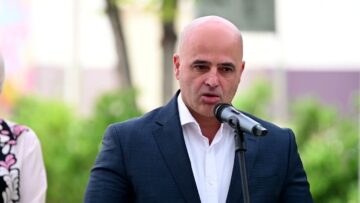 Приватно: [ID: LDsbGHiWYq8] Youtube Automatic