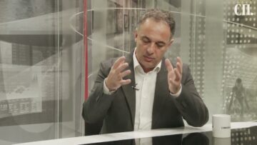 Приватно: [ID: ELcuXxJCBBc] Youtube Automatic