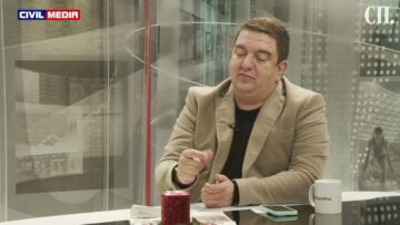 Приватно: [ID: J4KAG4l9moA] Youtube Automatic