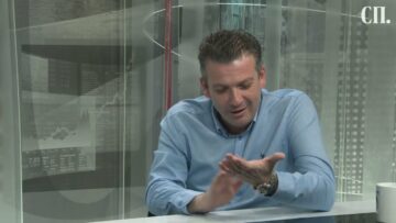 Приватно: [ID: 0Ud-gxSLbT0] Youtube Automatic