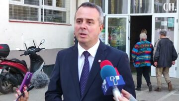 Приватно: [ID: 20sI86y-BIs] Youtube Automatic