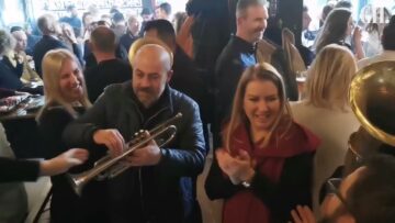 Приватно: [ID: -JrYTiK3sw8] Youtube Automatic