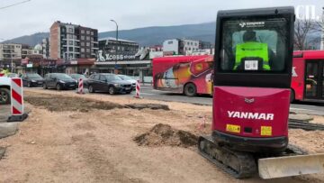 Приватно: [ID: CTnd2RWAAwg] Youtube Automatic