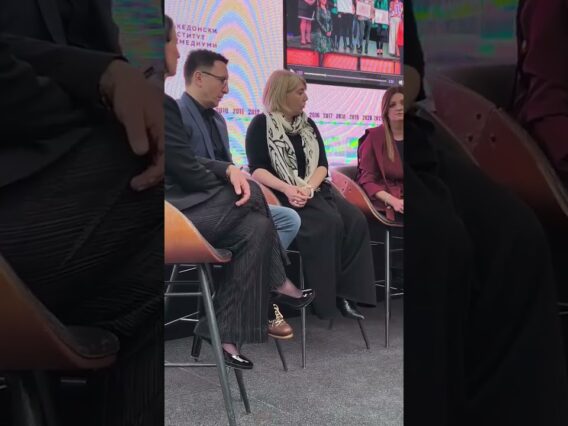 Приватно: [ID: FX8rwqNfGUw] Youtube Automatic