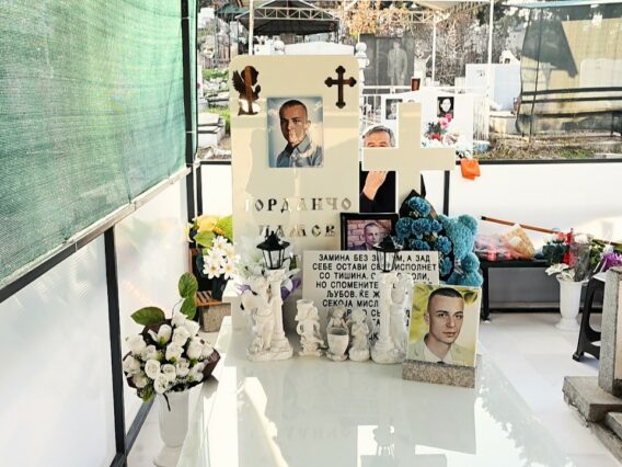 Приватно: [ID: ZG9wbKXRiJw] Youtube Automatic