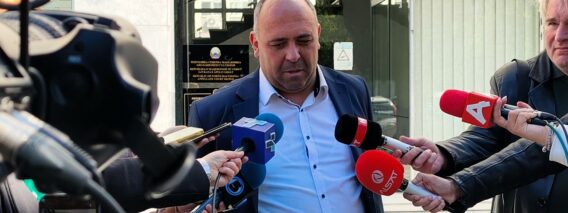 Приватно: [ID: BALig8RztiM] Youtube Automatic