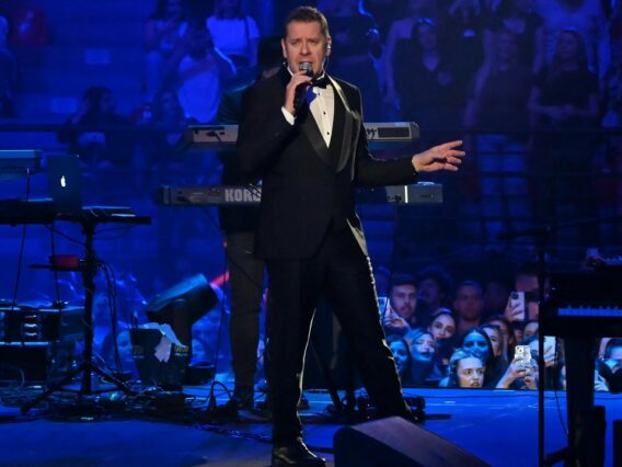 Приватно: [ID: DbtiPIj07aY] Youtube Automatic