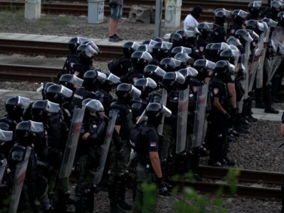 Приватно: [ID: dvDOTLQYirU] Youtube Automatic