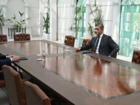 Приватно: [ID: wNJw4NYIh2M] Youtube Automatic